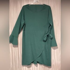 Emerald green dress💚💚